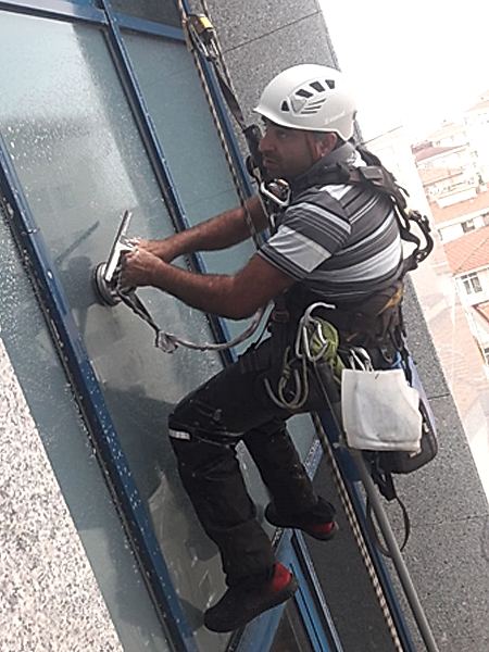 iple erişim, rope access, endüstriyel dağcılık, dış cephe temizlik, cam cephe temizlik
